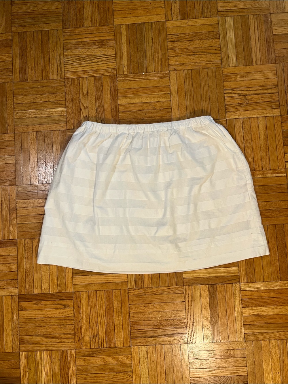 Clean Girl Core Gap Striped Mini Skirt - size medium